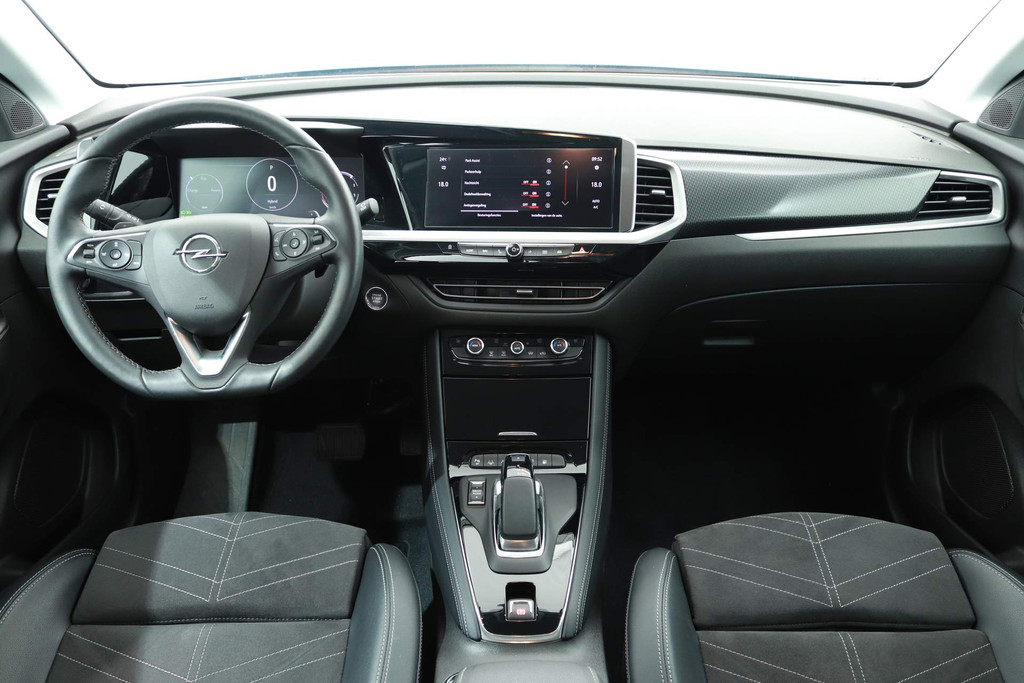 Opel Grandland 1.6 TURBO HYBRID 300PK 4X4 ULTIMATE AUT8 54252983-1.jpg | Hvauto.nl