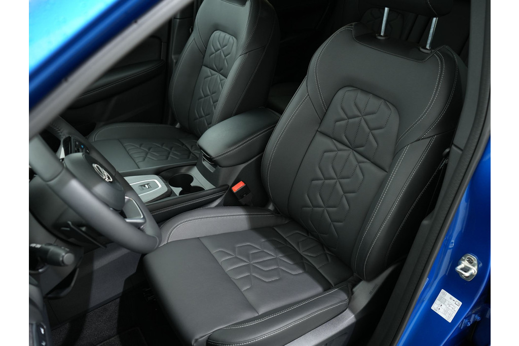 Nissan QASHQAI 1.3 MHEV 158PK XTRONIC TEKNA 54576805-3.jpg | Hvauto.nl