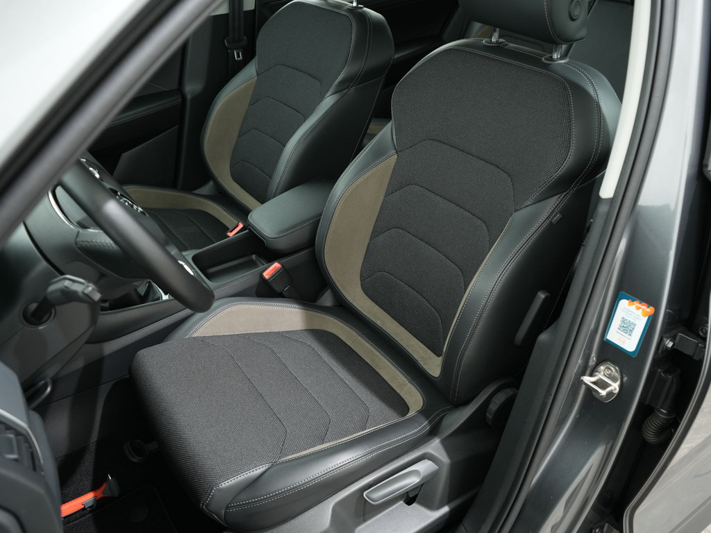 Škoda Kodiaq 1.5 TSI ACT 150PK BUSINESS EDITION 7 PERS 54636333-3.jpg | Hvauto.nl