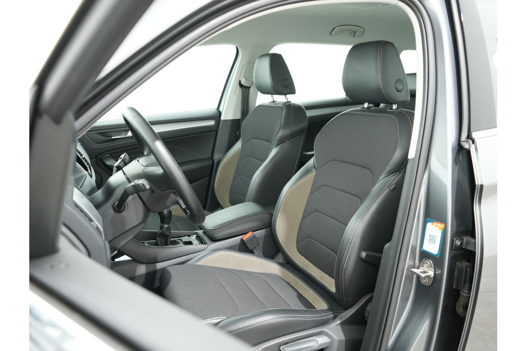 Škoda Kodiaq 1.5 TSI ACT 150PK BUSINESS EDITION 7 PERS 54636394-3.jpg | Hvauto.nl
