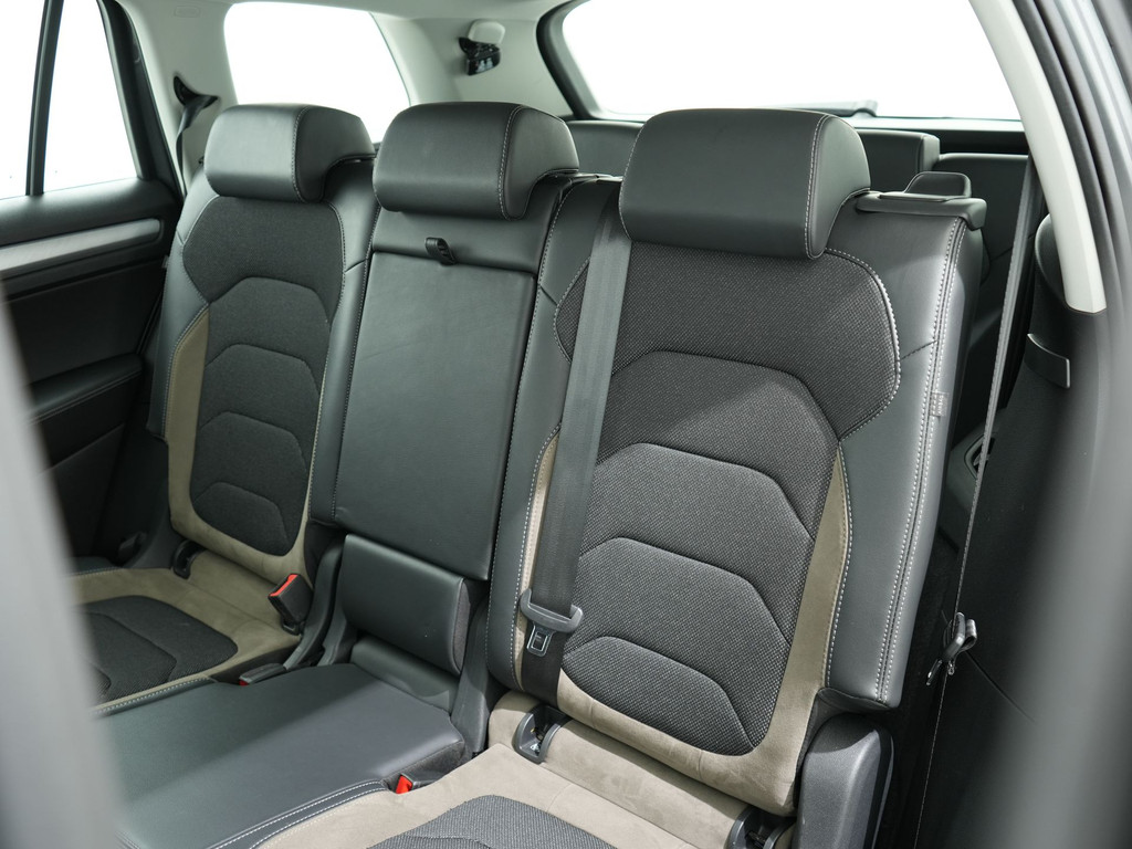 Škoda Kodiaq 1.5 TSI ACT 150PK BUSINESS EDITION 7 PERS 54636394-4.jpg | Hvauto.nl