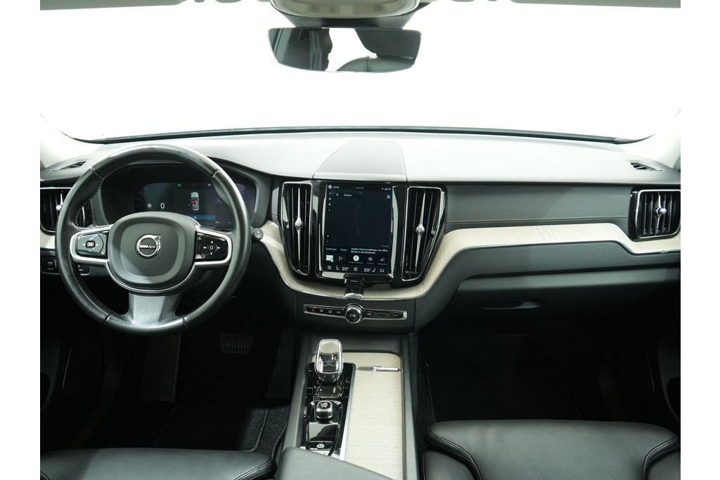 Volvo XC60 2.0 B5 250PK INSCRIPTION AUT8 55090938-1.jpg | Hvauto.nl