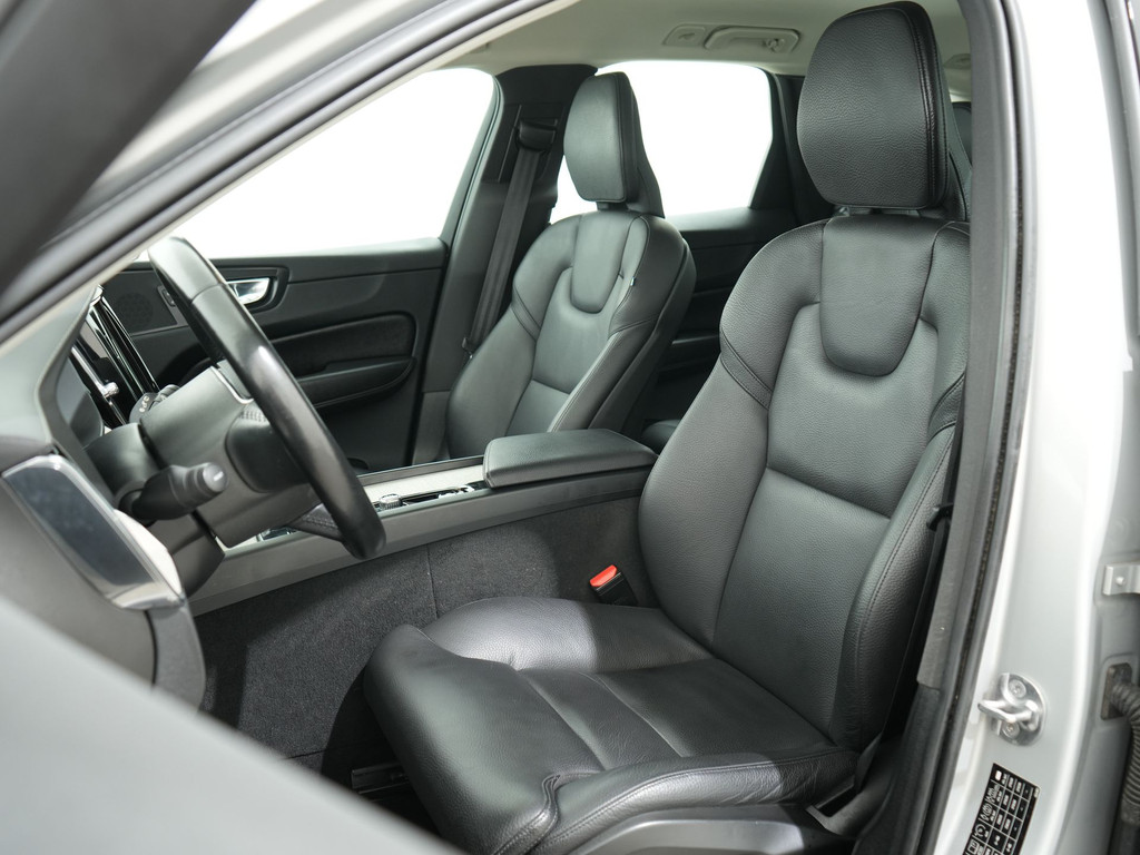 Volvo XC60 2.0 B5 250PK INSCRIPTION AUT8 55090938-3.jpg | Hvauto.nl