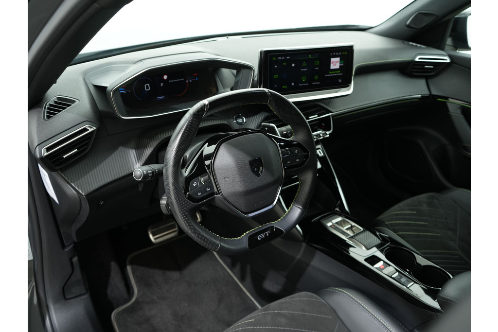 Peugeot 2008 1.2T GT 130PK EAT8 55126271-2.jpg | Hvauto.nl