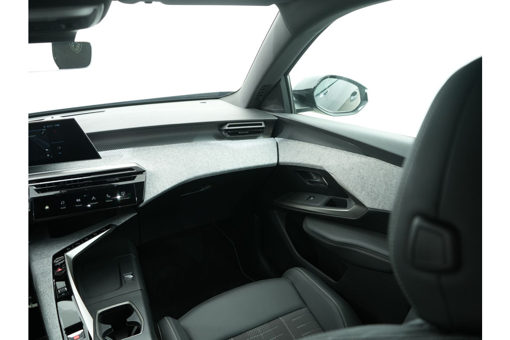 Peugeot 3008 1.2 HYBRID 145PK GT E-DCS6 55502034-11.jpg | Hvauto.nl