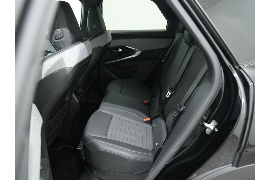 Peugeot 3008 1.2 HYBRID 145PK GT E-DCS6 55502034-25.jpg | Hvauto.nl