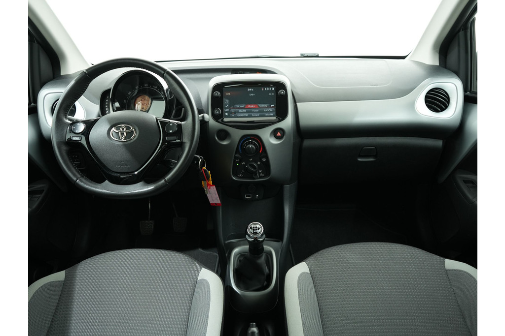 Toyota Aygo 1.0 VVT-i X-PLAY 55719798-2.jpg | Hvauto.nl