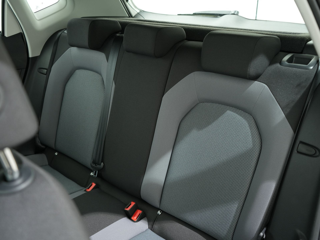 SEAT Arona 1.0 TSI 95PK STYLE 55812316-4.jpg | Hvauto.nl