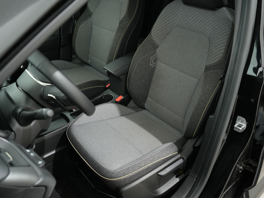 Renault Captur 1.3 MILD HYBRID 140PK TECHNO EDC MY25 56016986-3.jpg | Hvauto.nl