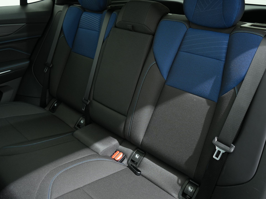 Lynk & Co 01 1.5 PLUG-IN HYBRID 261PK AUT7 SOH 96,16% 56021454-4.jpg | Hvauto.nl