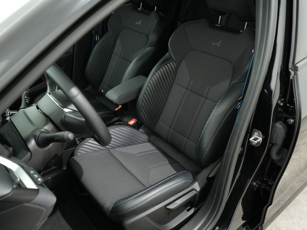 Renault Clio 1.6 E-TECH FULL HYBRID 145PK ESPRIT ALPINE 56274442-3.jpg | Hvauto.nl