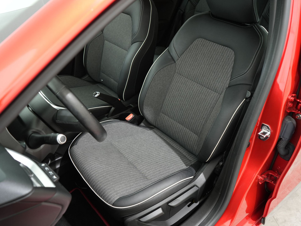 Renault Clio 1.0 TCE 100PK INTENS 56483235-3.jpg | Hvauto.nl
