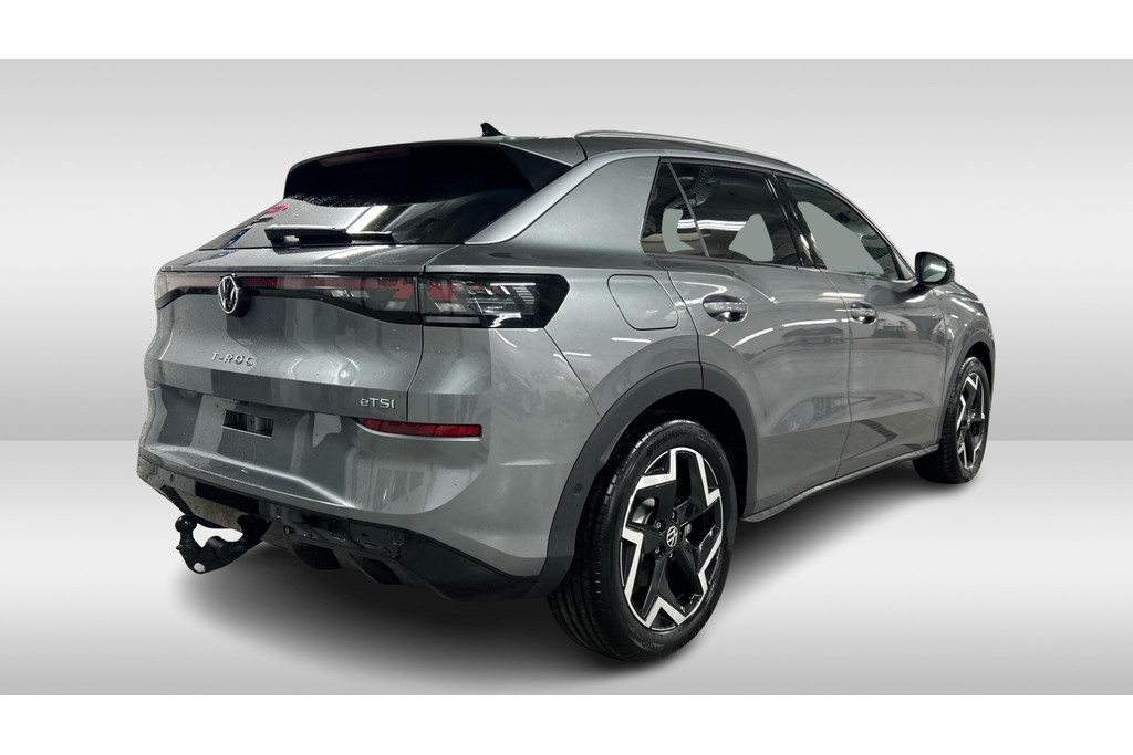 Volkswagen T-Roc 1.5 ETSI 150PK R-LINE DSG7 56535319-3.jpg | Hvauto.nl