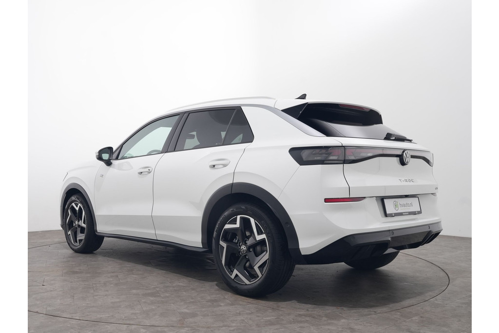 Volkswagen T-Roc 1.5 ETSI 150PK R-LINE DSG7 56535429-2.jpg | Hvauto.nl