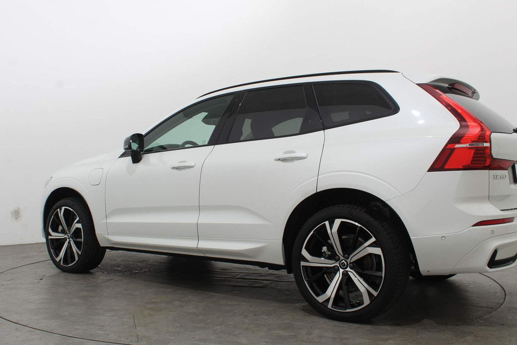 Volvo XC60 2.0 RECHARGE T8 455PK AWD ULTRA DARK AUT8 56575849-2.jpg | Hvauto.nl