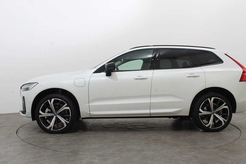 Volvo XC60 2.0 RECHARGE T8 455PK AWD ULTRA DARK AUT8 56575849-4.jpg | Hvauto.nl