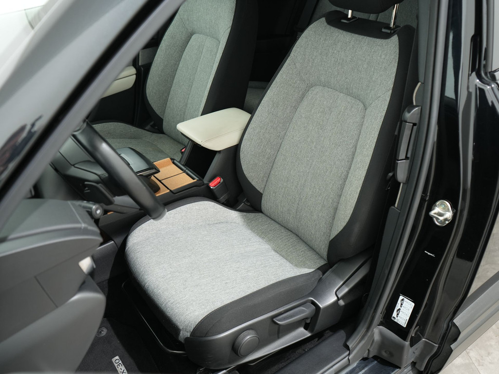 Mazda MX-30 E-SKYACTIV 145PK COMFORT 36 KWH SOH: 94,94% 56595479-3.jpg | Hvauto.nl