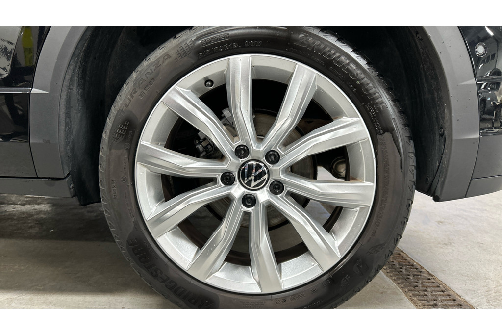 Volkswagen T-Roc 1.5 TSI 150PK R-LINE DSG7 56755833-4.jpg | Hvauto.nl