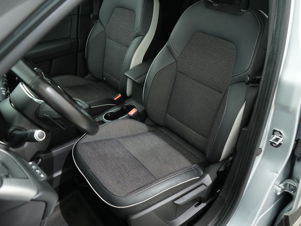 Renault Captur 1.3 TCE 130PK INTENS EDC 56765237-3.jpg | Hvauto.nl