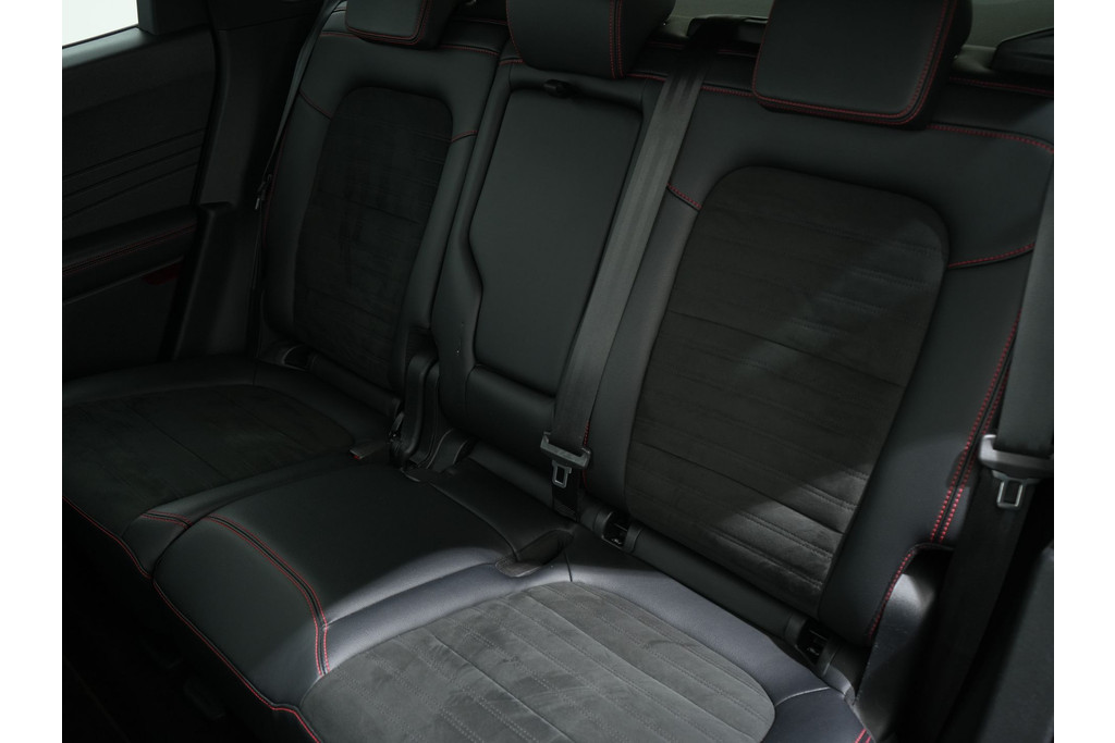 Ford Kuga 2.5 PHEV 225PK ST-LINE X CVT 57175426-4.jpg | Hvauto.nl