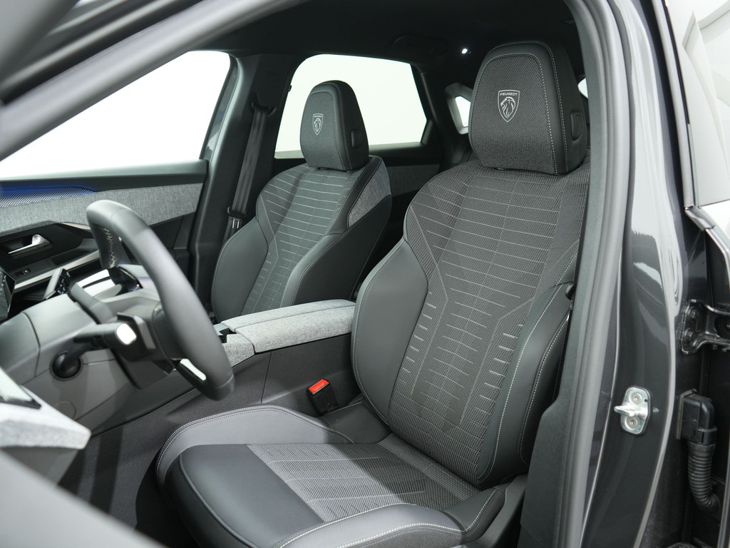 Peugeot 3008 1.2 HYBRID 145PK GT E-DCS6 57202351-3.jpg | Hvauto.nl