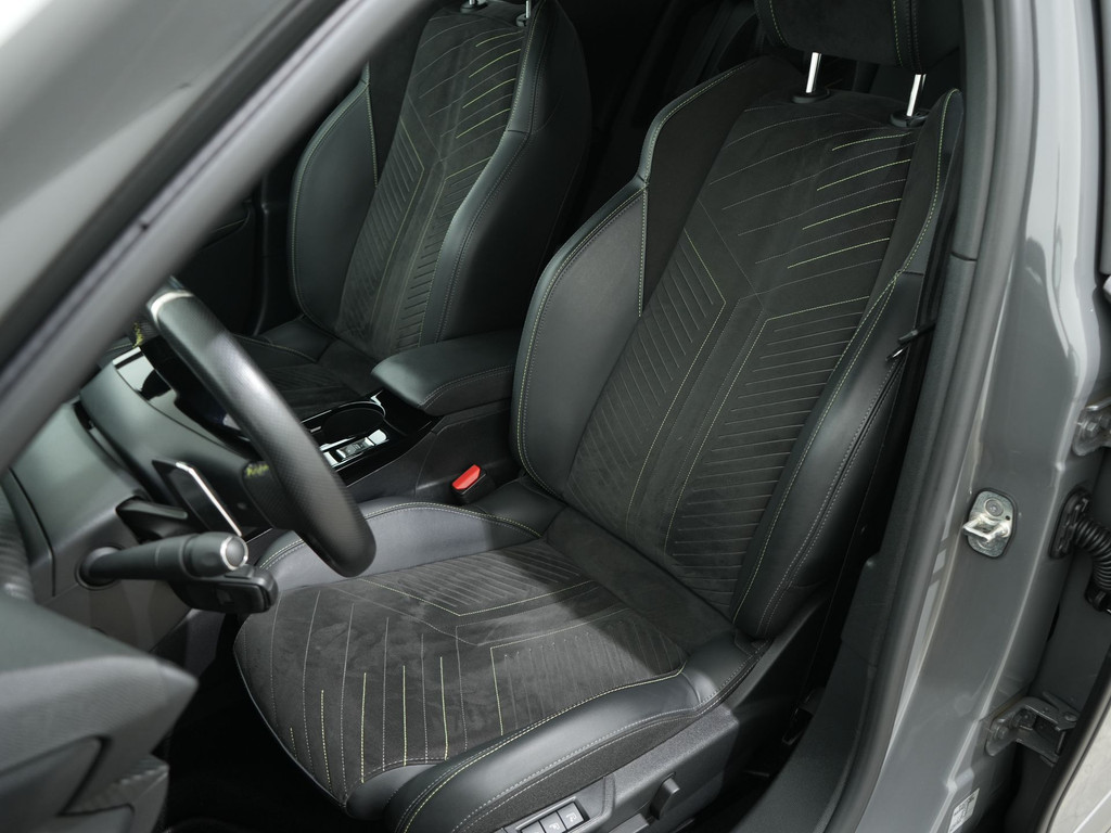 Peugeot 2008 1.2 TURBO 130PK GT EAT8 57781980-3.jpg | Hvauto.nl
